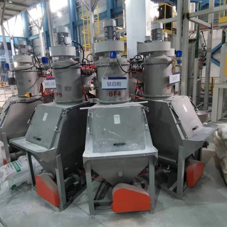 Hjälpmaterialbehållare